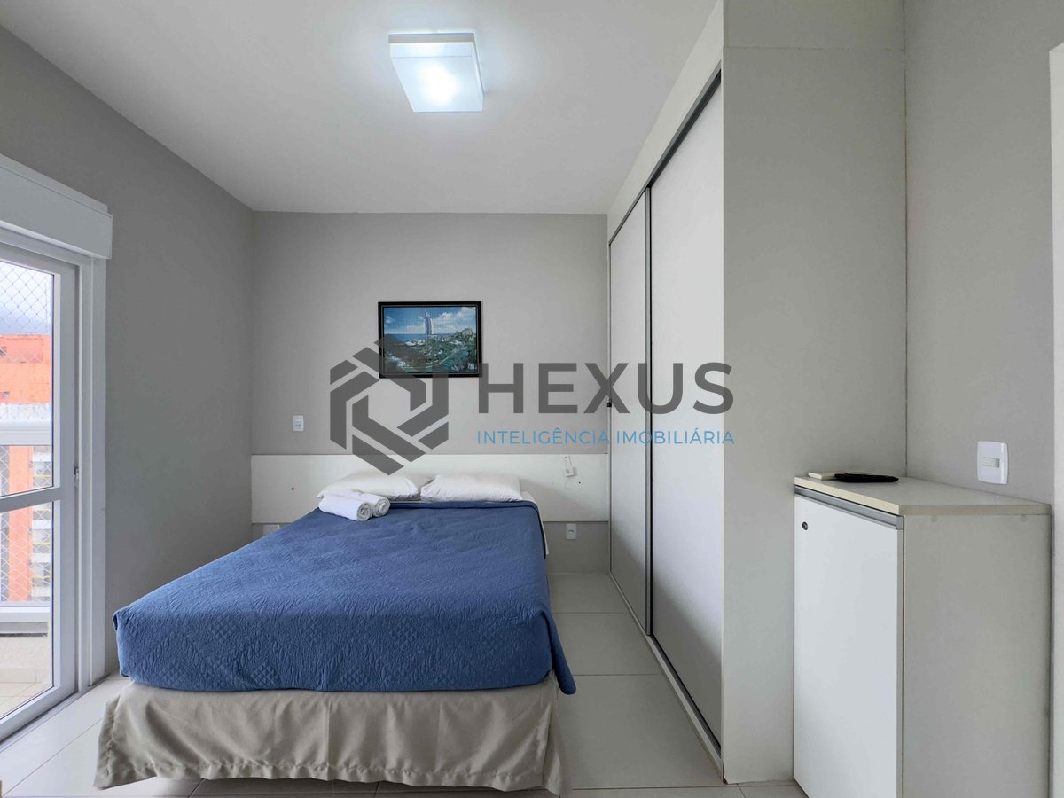 Foto 21 de Apartamento com varanda gourmet a uma quadra da Praia das Pitangueiras, Guaruja