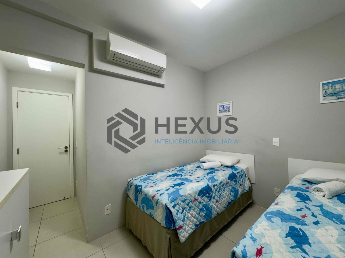 Foto 28 de Apartamento com varanda gourmet a uma quadra da Praia das Pitangueiras, Guaruja