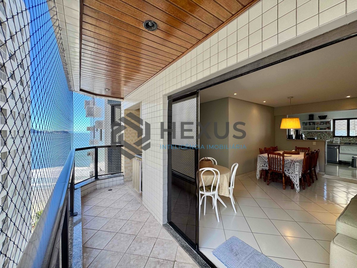 Foto 3 de Apartamento reformado frente mar com varanda gourmet vista mar e lazer na Praia das Asturias, Guaruja