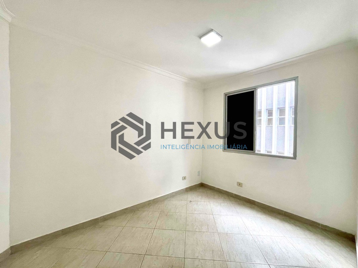 Foto 12 de Cobertura duplex com área gourmet e sauna com hidromassagem a uma quadra da Praia das Pitangueiras de 3 quartos (1 suíte), 1 vaga, Guarujá-SP.