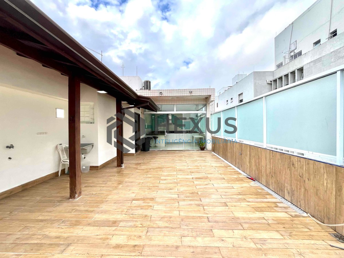 Foto 20 de Cobertura duplex com área gourmet e sauna com hidromassagem a uma quadra da Praia das Pitangueiras de 3 quartos (1 suíte), 1 vaga, Guarujá-SP.