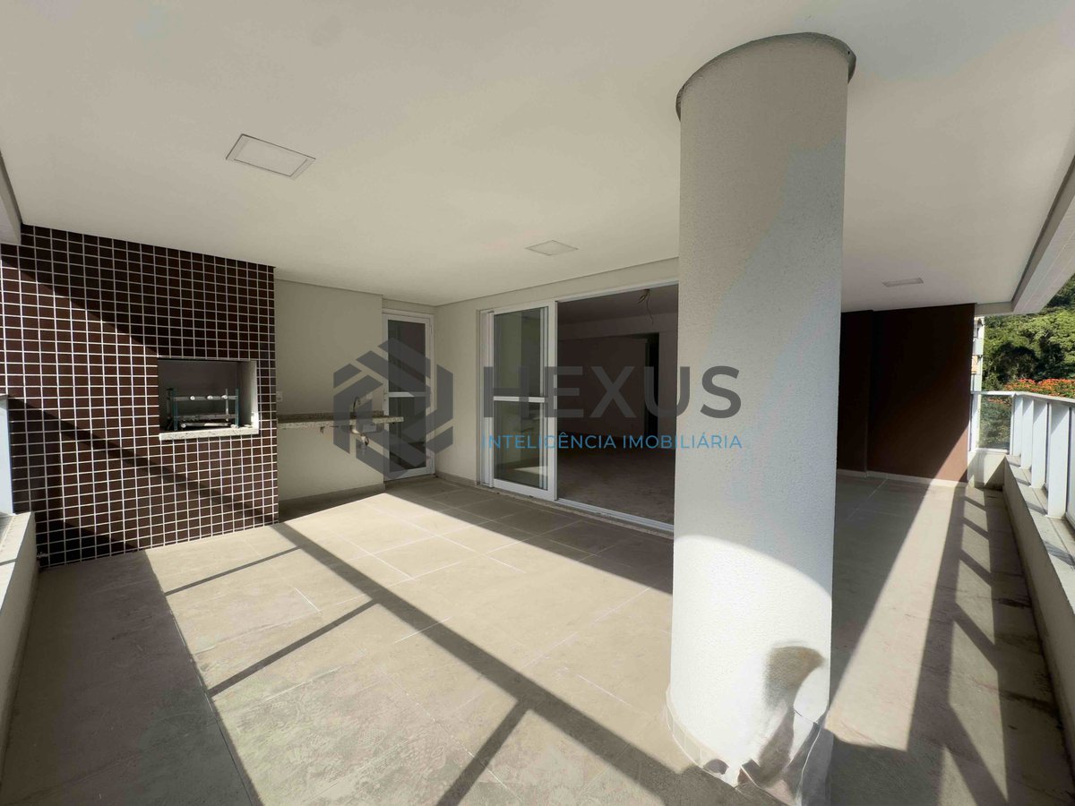 Foto 4 de Apartamento com varanda gourmet em prédio novo com lazer na Praia das Pitangueiras, Guaruja