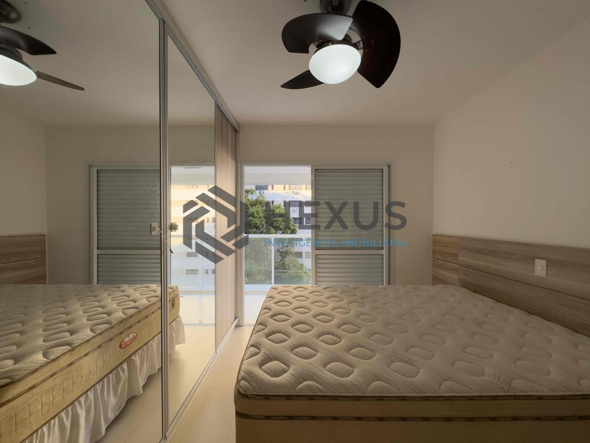 Foto 15 de Apartamento com varanda gourmet e lazer na Praia das Pitangueiras, Guaruja