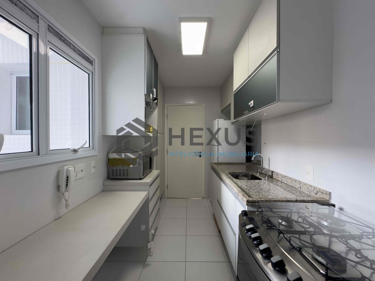 Foto 27 de Apartamento com varanda gourmet e lazer na Praia das Pitangueiras, Guaruja