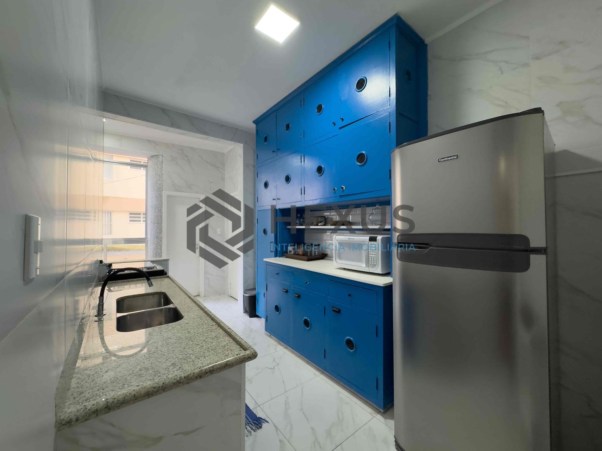 Foto 13 de Apartamento com varanda na quadra mar da Praia das Pitangueiras, Guaruja | Hexus