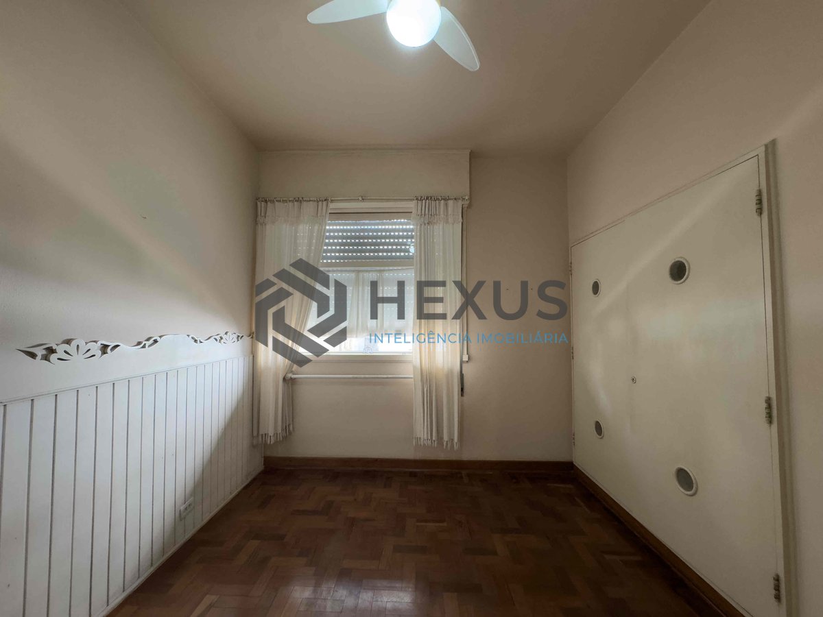 Foto 10 de Apartamento com varanda na beira mar da Praia das Pitangueiras, Guaruja