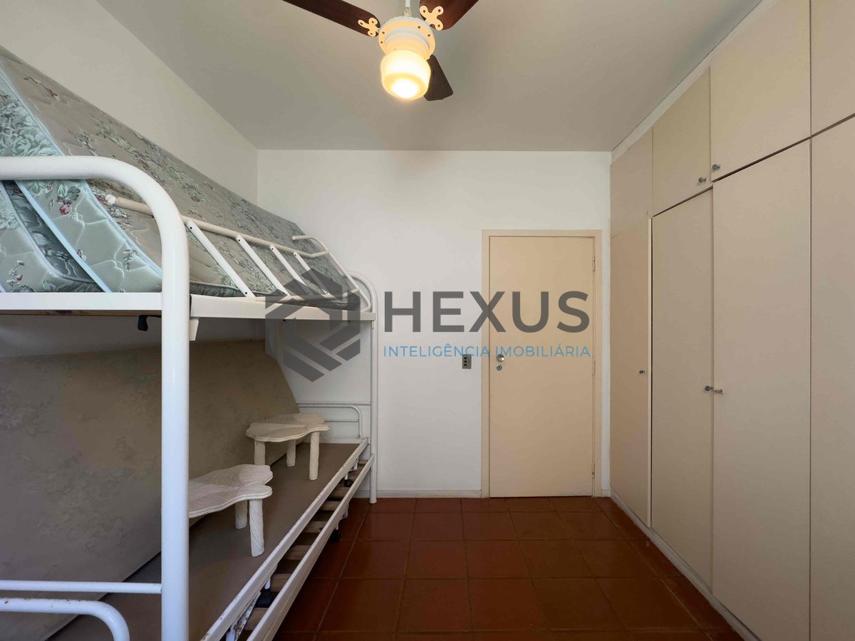 Foto 14 de Apartamento com varanda a duas quadras da Praia das Pitangueiras, Guaruja - Hexus
