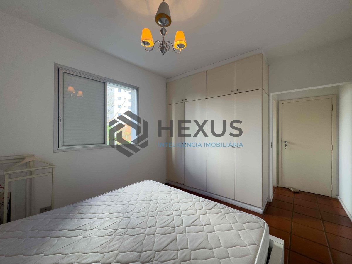 Foto 9 de Apartamento com varanda a duas quadras da Praia das Pitangueiras, Guaruja - Hexus