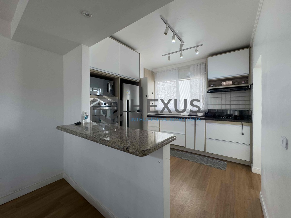 Foto 22 de Apartamento com varanda, reformado, duas quadras da Praia das Pitangueiras, Guaruja - Hexus