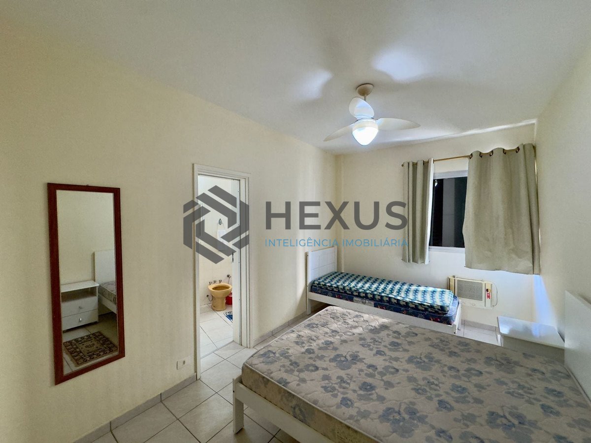 Foto 7 de Apartamento com varanda vista mar na beira mar da Praia das Asturias, Guaruja