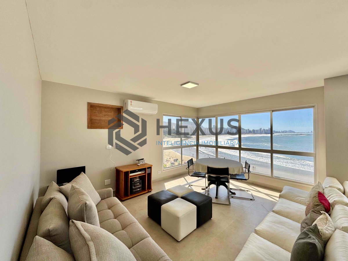 Foto 5 de Apartamento frente mar reformado com varanda na Praia das Asturias, Guaruja