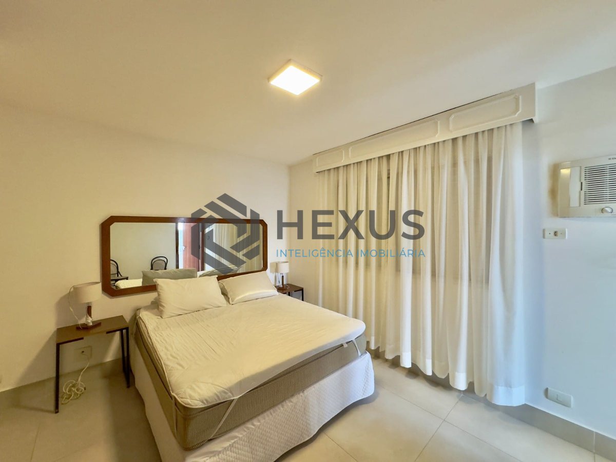 Foto 19 de Apartamento reformado frente mar com varanda vista mar na Praia das Asturias, Guaruja