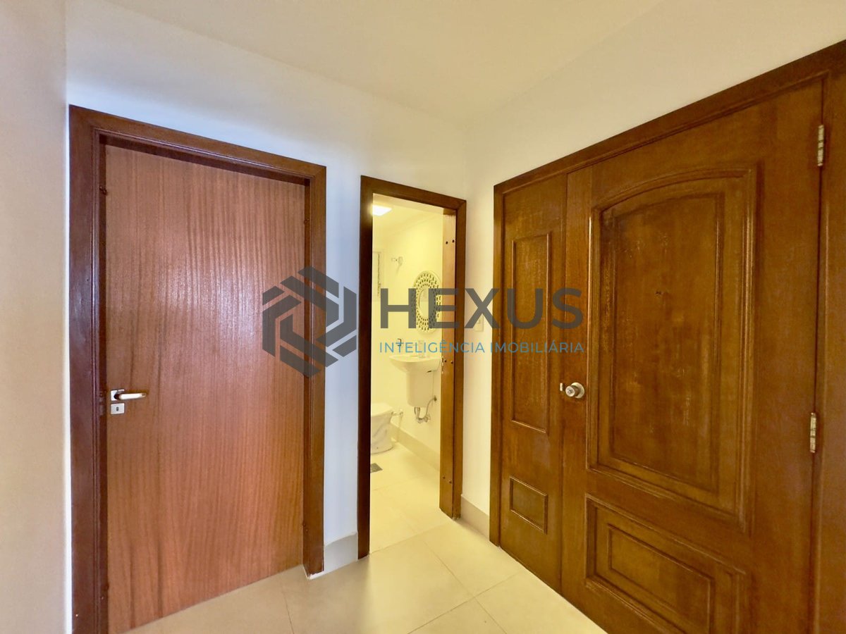 Foto 30 de Apartamento reformado frente mar com varanda vista mar na Praia das Asturias, Guaruja