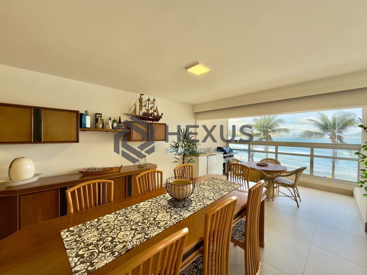 Foto 8 de Apartamento reformado frente mar com varanda vista mar na Praia das Asturias, Guaruja