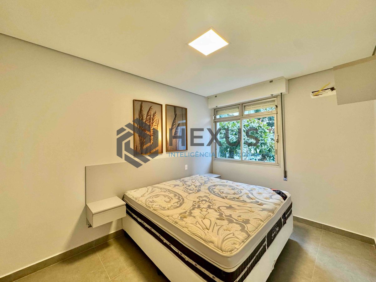 Foto 24 de Apartamento frente mar reformado com varanda vista mar na Praia das Asturias, Guaruja