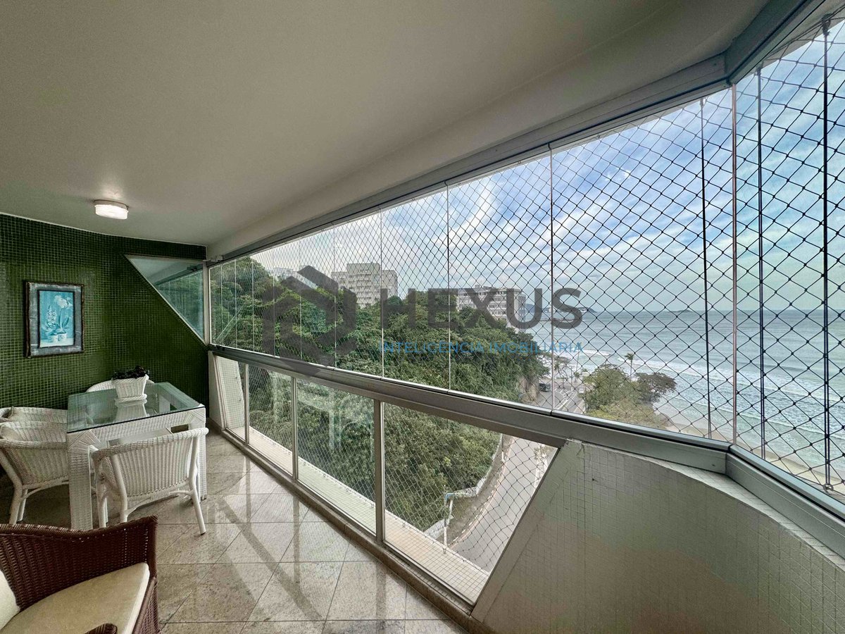 Foto 2 de Apartamento frente mar com varanda vista mar e lazer na Praia das Asturias, Guaruja