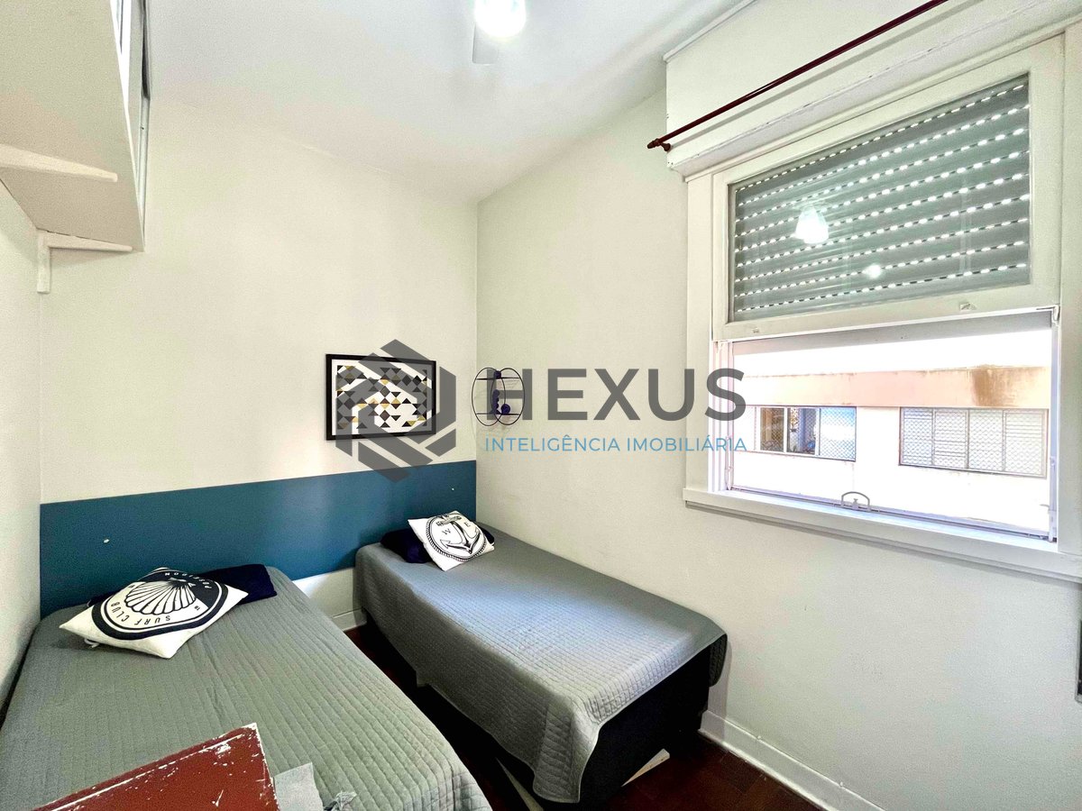 Foto 16 de Apartamento com varanda e vista mar na quadra-mar da Praia das Pitangueiras de 3 quartos, 1 vaga, Guarujá-SP.