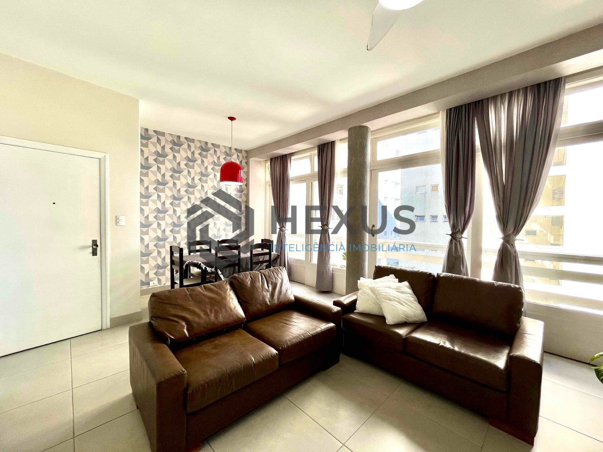 Foto 5 de Apartamento com varanda e vista mar na quadra-mar da Praia das Pitangueiras de 3 quartos, 1 vaga, Guarujá-SP.
