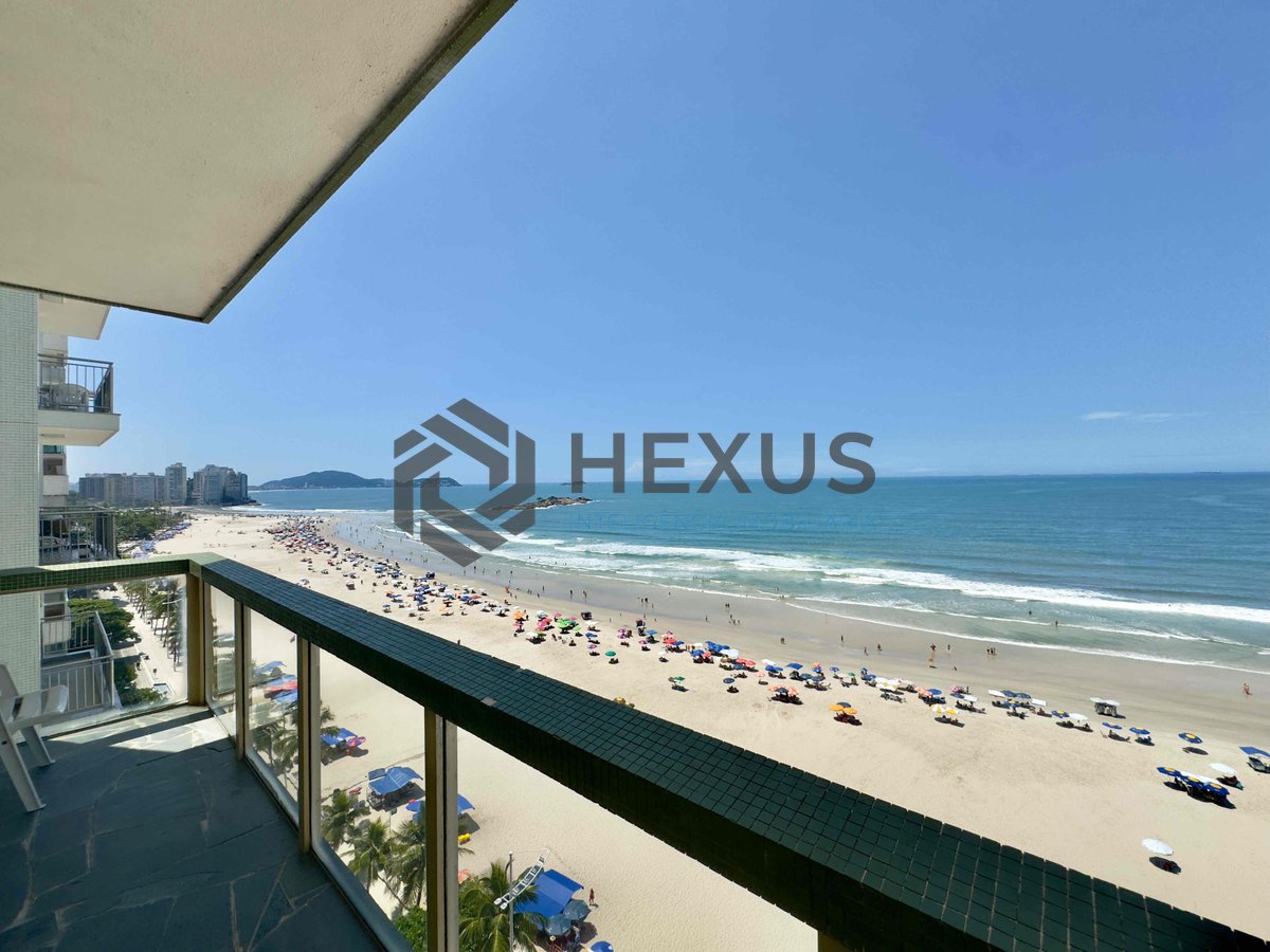 Foto 12 de Apartamento frente mar com varanda e vista na Praia das Pitangueiras, Guaruja