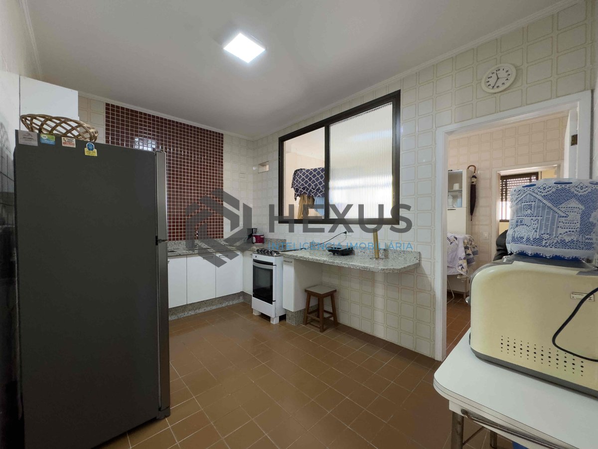 Foto 22 de Apartamento com varanda, vista mar, quadra mar, lazer, Praia das Pitangueiras, Guaruja | Hexus Inteligência Imobiliária