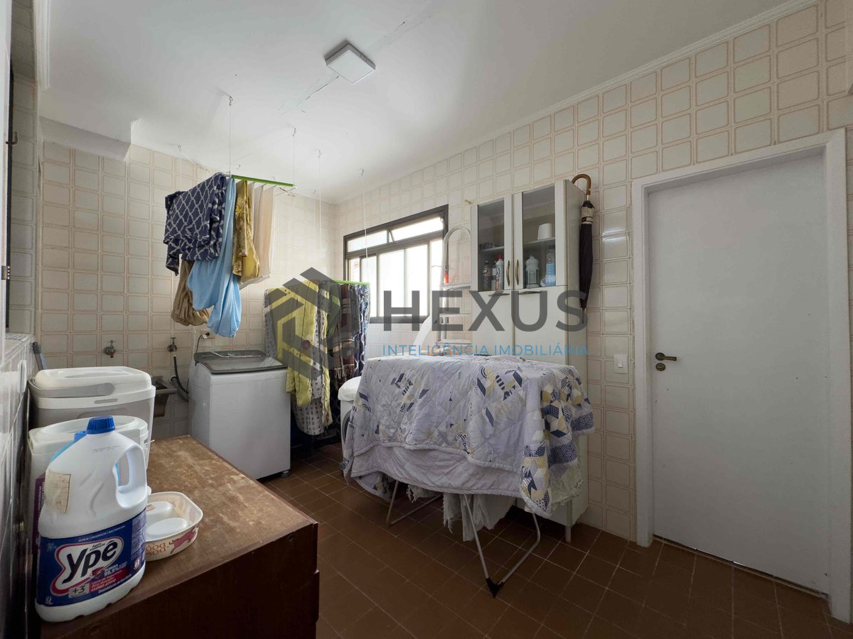 Foto 25 de Apartamento com varanda, vista mar, quadra mar, lazer, Praia das Pitangueiras, Guaruja | Hexus Inteligência Imobiliária