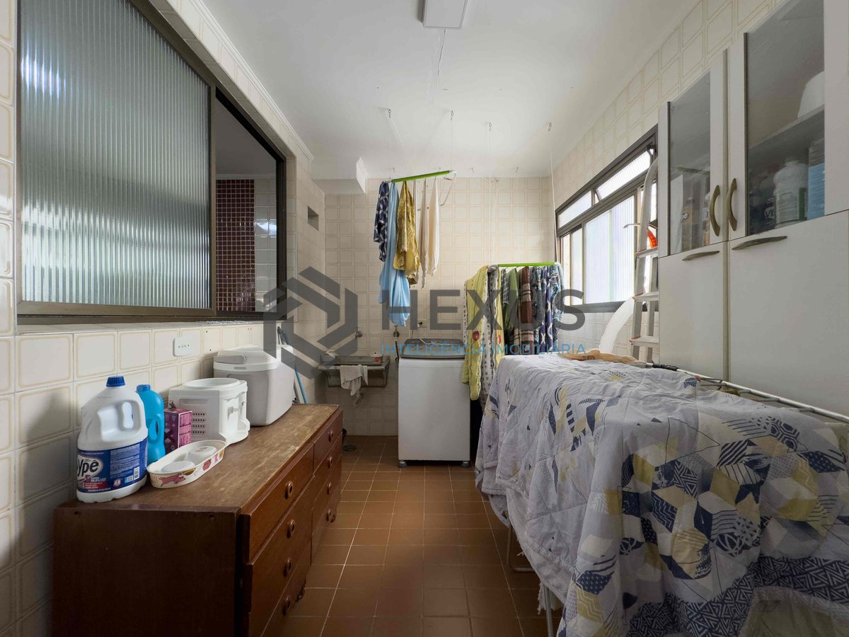 Foto 26 de Apartamento com varanda, vista mar, quadra mar, lazer, Praia das Pitangueiras, Guaruja | Hexus Inteligência Imobiliária