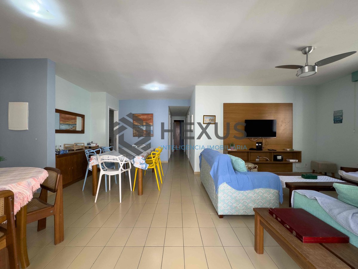 Foto 5 de Apartamento com varanda, vista mar, quadra mar, lazer, Praia das Pitangueiras, Guaruja | Hexus Inteligência Imobiliária