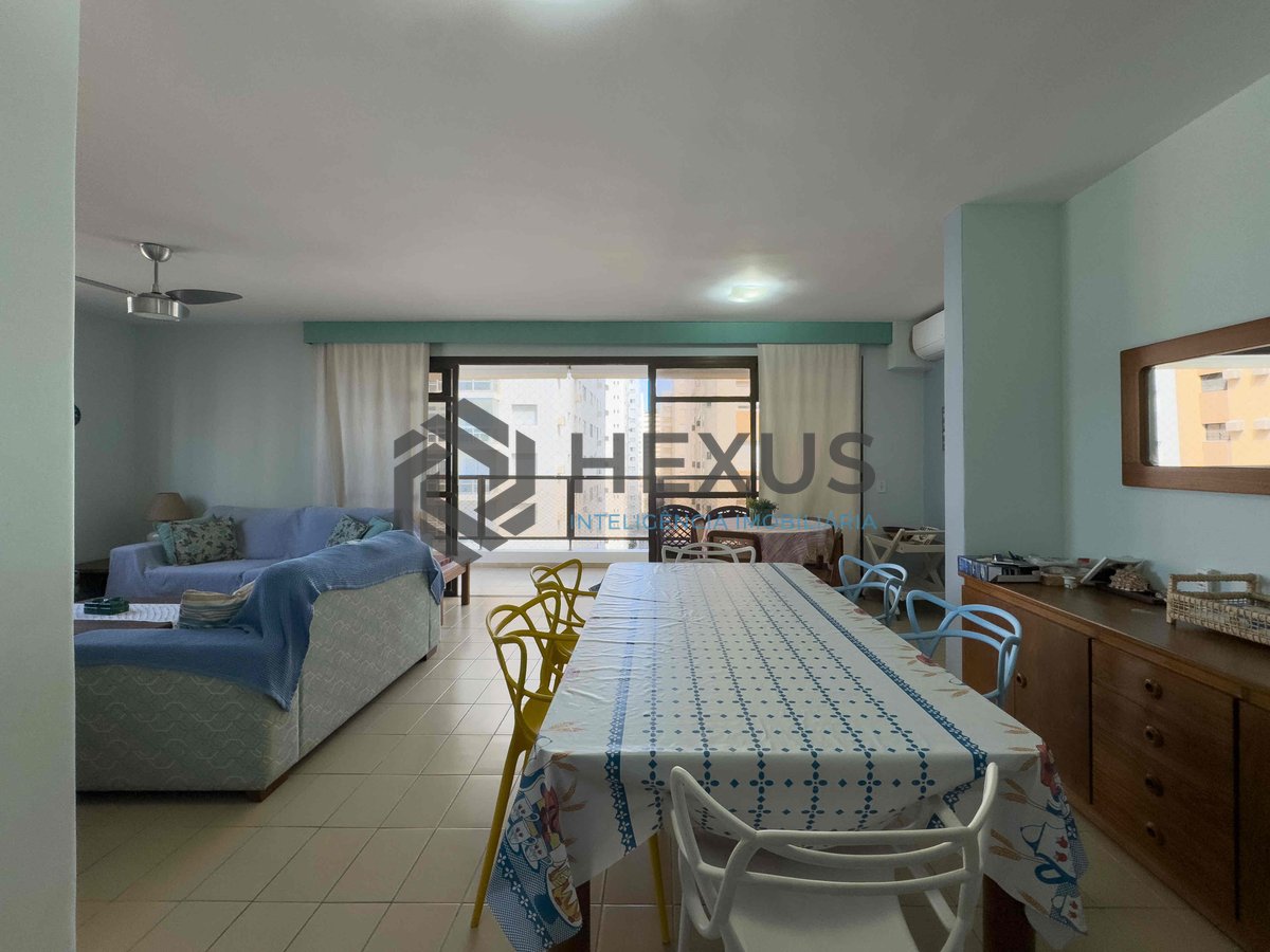 Foto 7 de Apartamento com varanda, vista mar, quadra mar, lazer, Praia das Pitangueiras, Guaruja | Hexus Inteligência Imobiliária