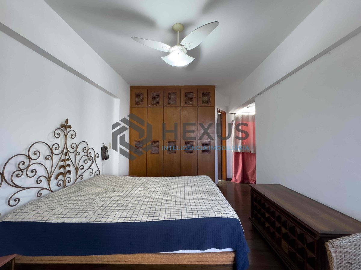 Foto 13 de Apartamento com varanda, vista mar, 2 quadras da Praia das Pitangueiras, Guaruja | Hexus Inteligência Imobiliária