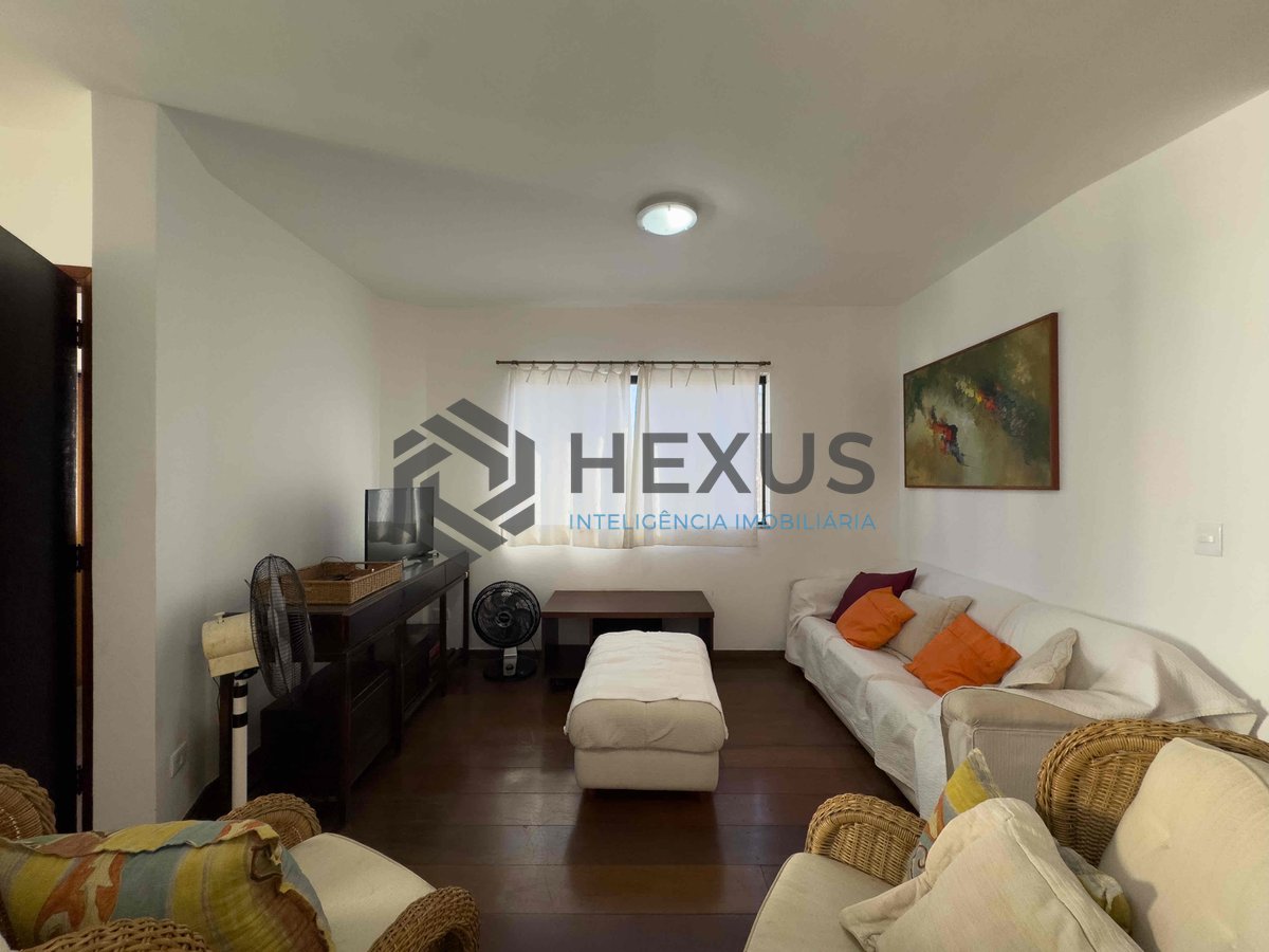 Foto 3 de Apartamento com varanda, vista mar, 2 quadras da Praia das Pitangueiras, Guaruja | Hexus Inteligência Imobiliária