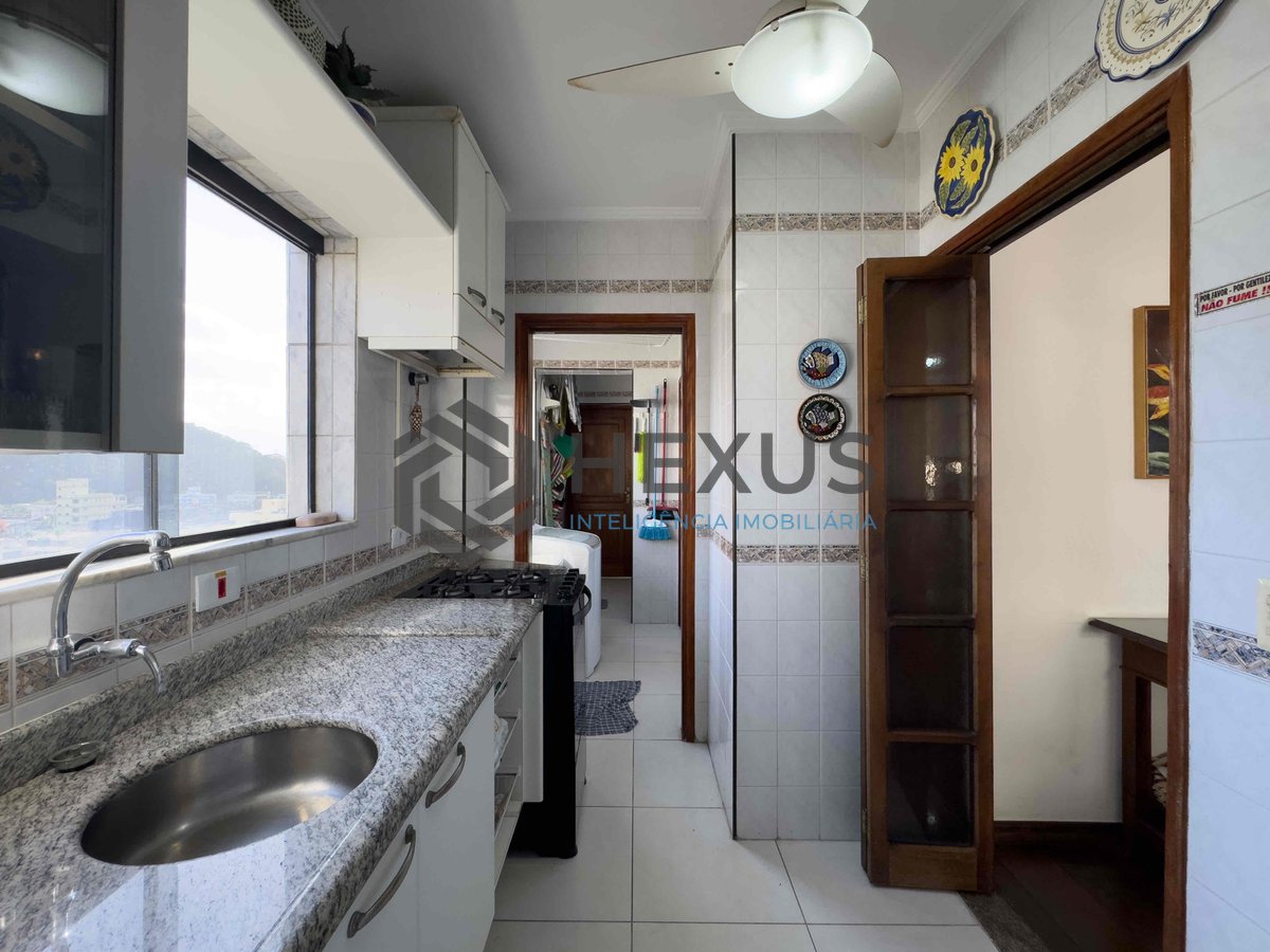 Foto 30 de Apartamento com varanda, vista mar, 2 quadras da Praia das Pitangueiras, Guaruja | Hexus Inteligência Imobiliária