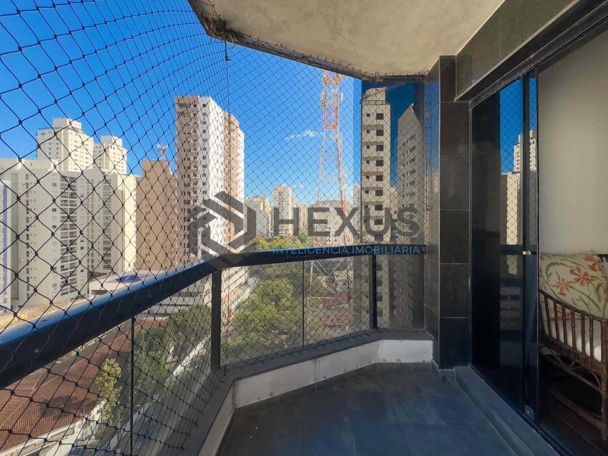 Foto 9 de Apartamento com varanda, vista mar, 2 quadras da Praia das Pitangueiras, Guaruja | Hexus Inteligência Imobiliária