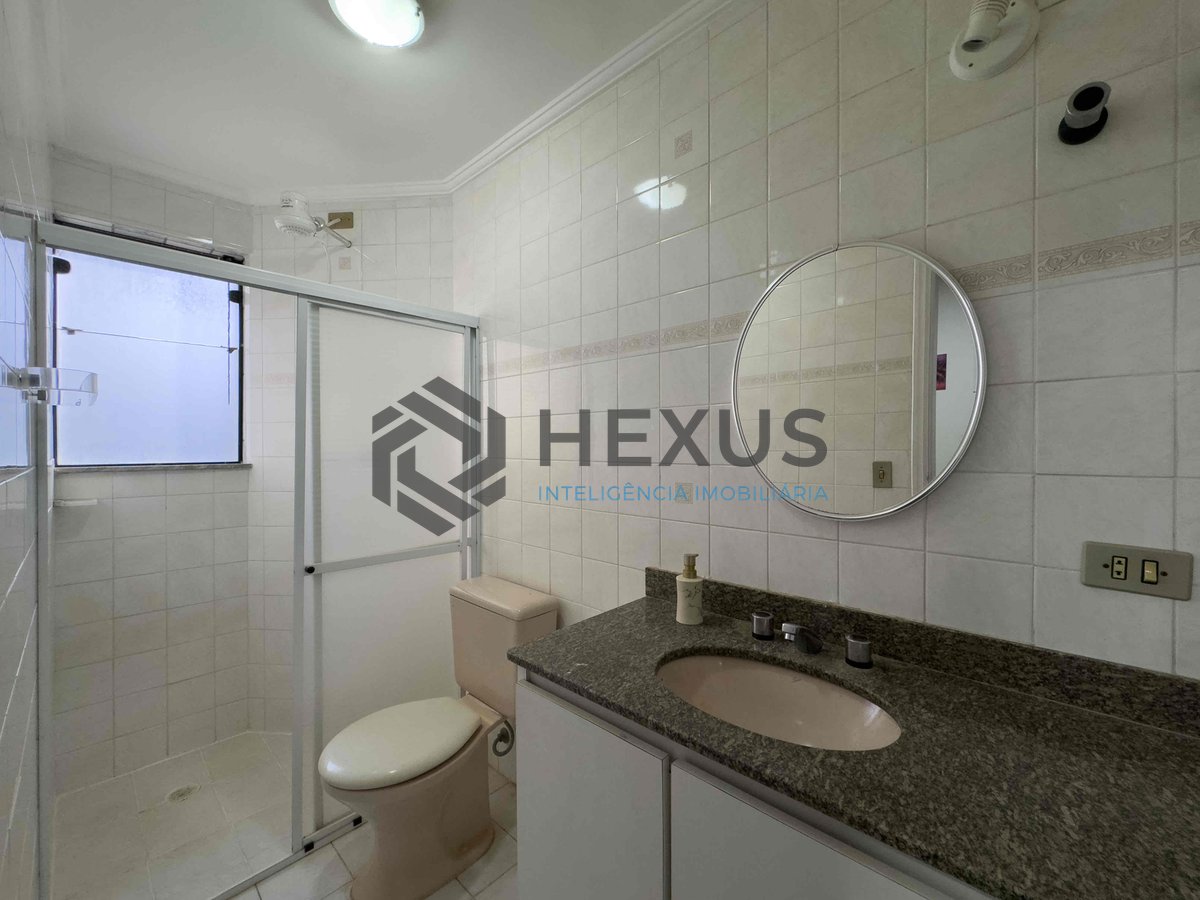Foto 22 de Apartamento com varanda, lazer, duas quadras da Praia das Pitangueiras, Guaruja | Hexus Inteligência Imobiliária