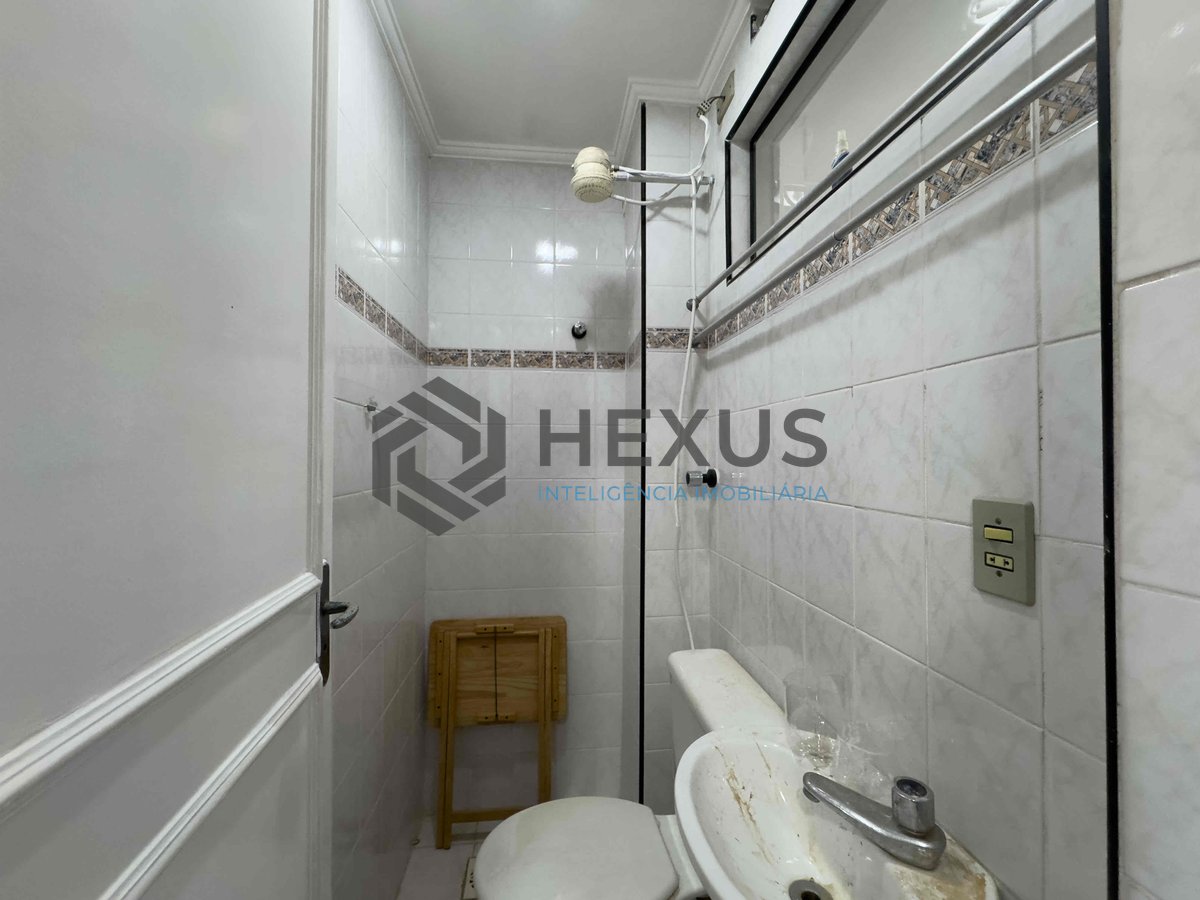 Foto 29 de Apartamento com varanda, lazer, duas quadras da Praia das Pitangueiras, Guaruja | Hexus Inteligência Imobiliária