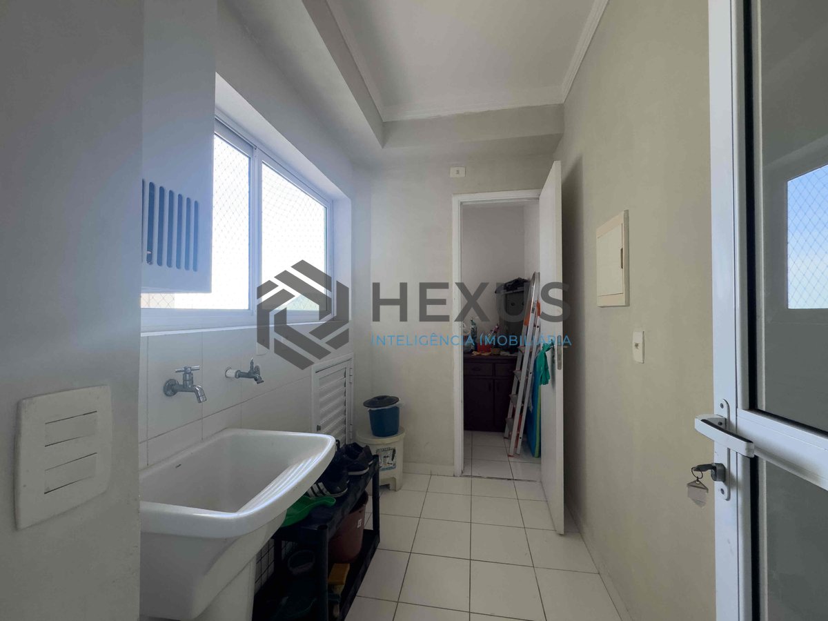 Foto 33 de Apartamento com varanda gourmet em prédio novo com lazer a uma quadra da Praia das Astúrias, Guaruja