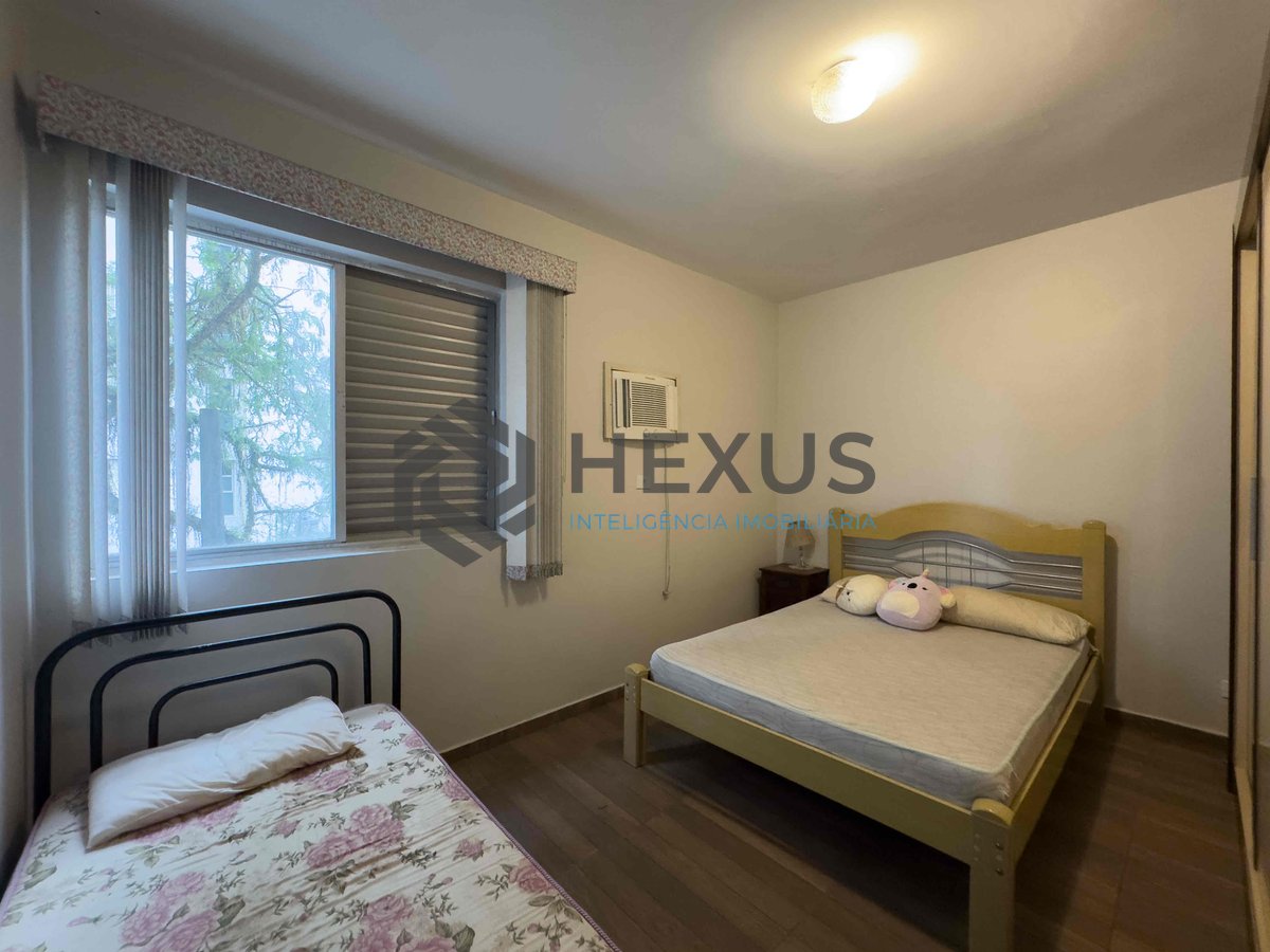 Foto 11 de Apartamento na Praia das Pitangueiras de 2 quartos com 1 vaga, Guarujá-SP.