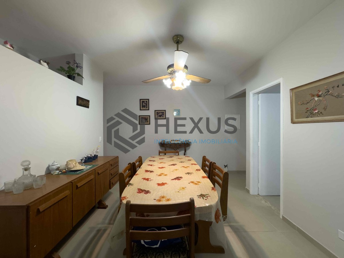 Foto 5 de Apartamento na Praia das Pitangueiras de 2 quartos com 1 vaga, Guarujá-SP.