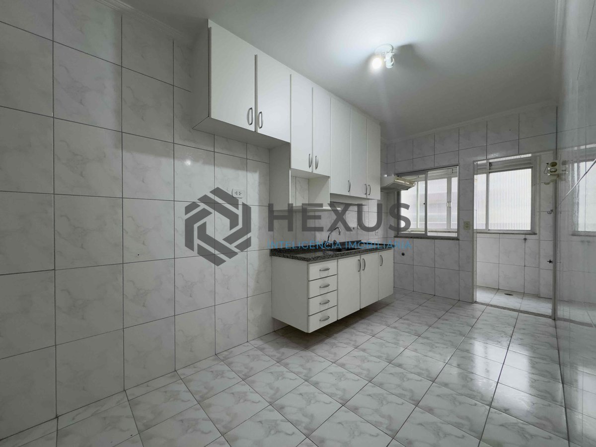 Foto 12 de Apartamento na Praia das Pitangueiras à venda de 2 quartos com 1 vaga, Guarujá-SP