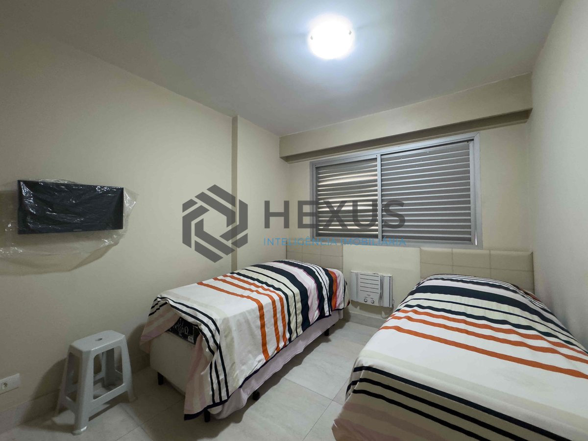 Foto 25 de Apartamento com varanda e vista mar a uma quadra da Praia das Pitangueiras de 3 quartos (1 suíte), 2 vagas, Guarujá-SP