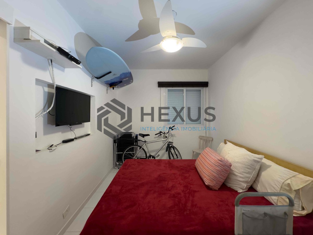 Foto 16 de Apartamento reformado com varanda na beira mar da Praia das Asturias, Guaruja
