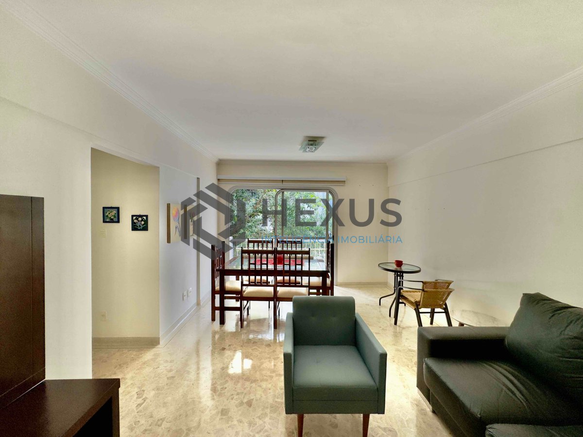 Foto 2 de Apartamento com varanda na Praia das Pitangueiras, Guaruja