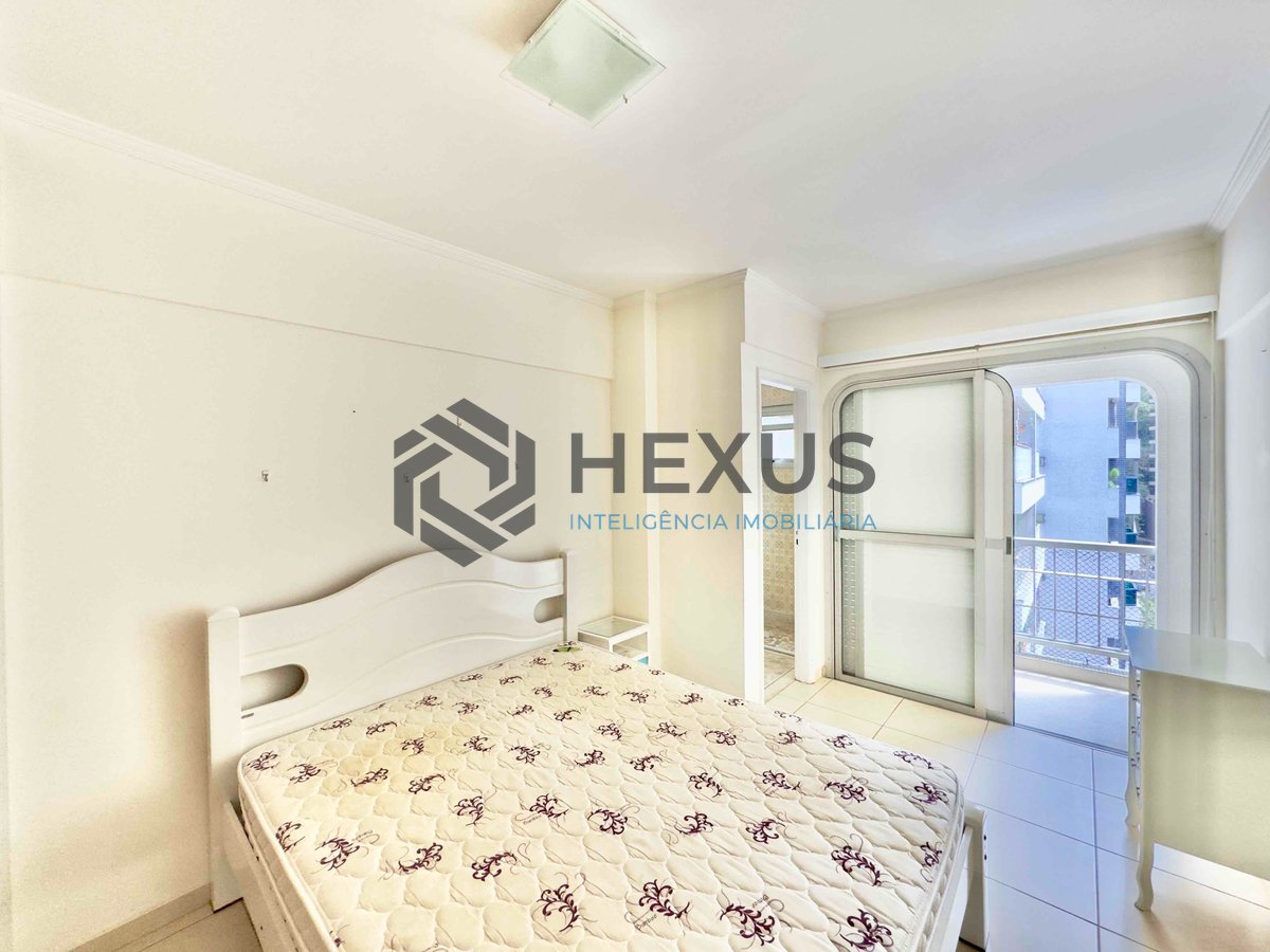 Foto 8 de Apartamento com varanda na Praia das Pitangueiras, Guaruja