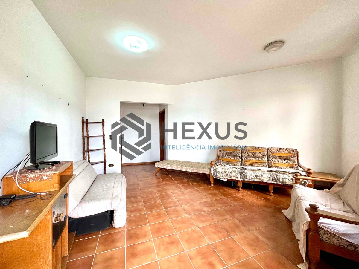 Foto 6 de Apartamento com varanda e vista mar na beira mar da Praia das Pitangueiras, Guaruja