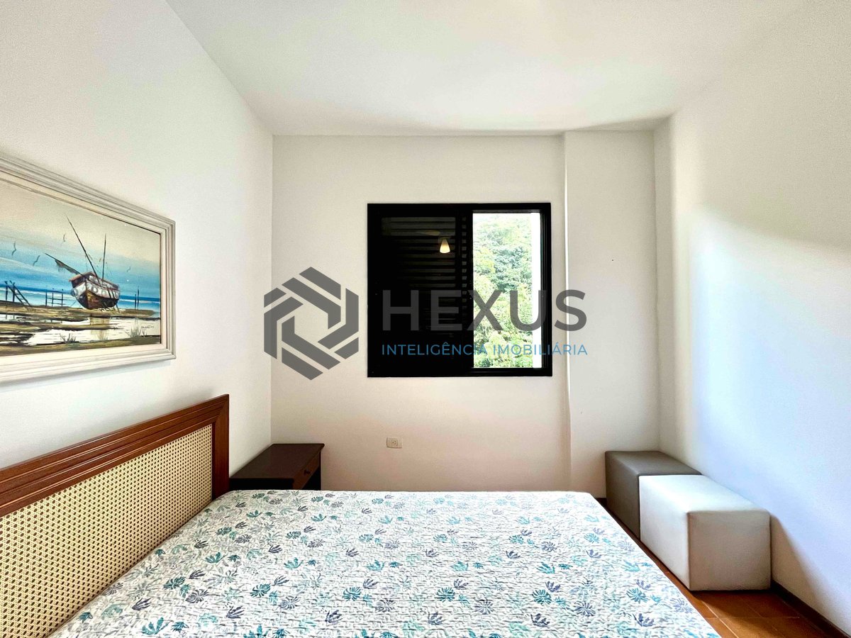 Foto 15 de Apartamento beira mar com varanda e vista mar na Praia das Pitangueiras, Guaruja | Hexus