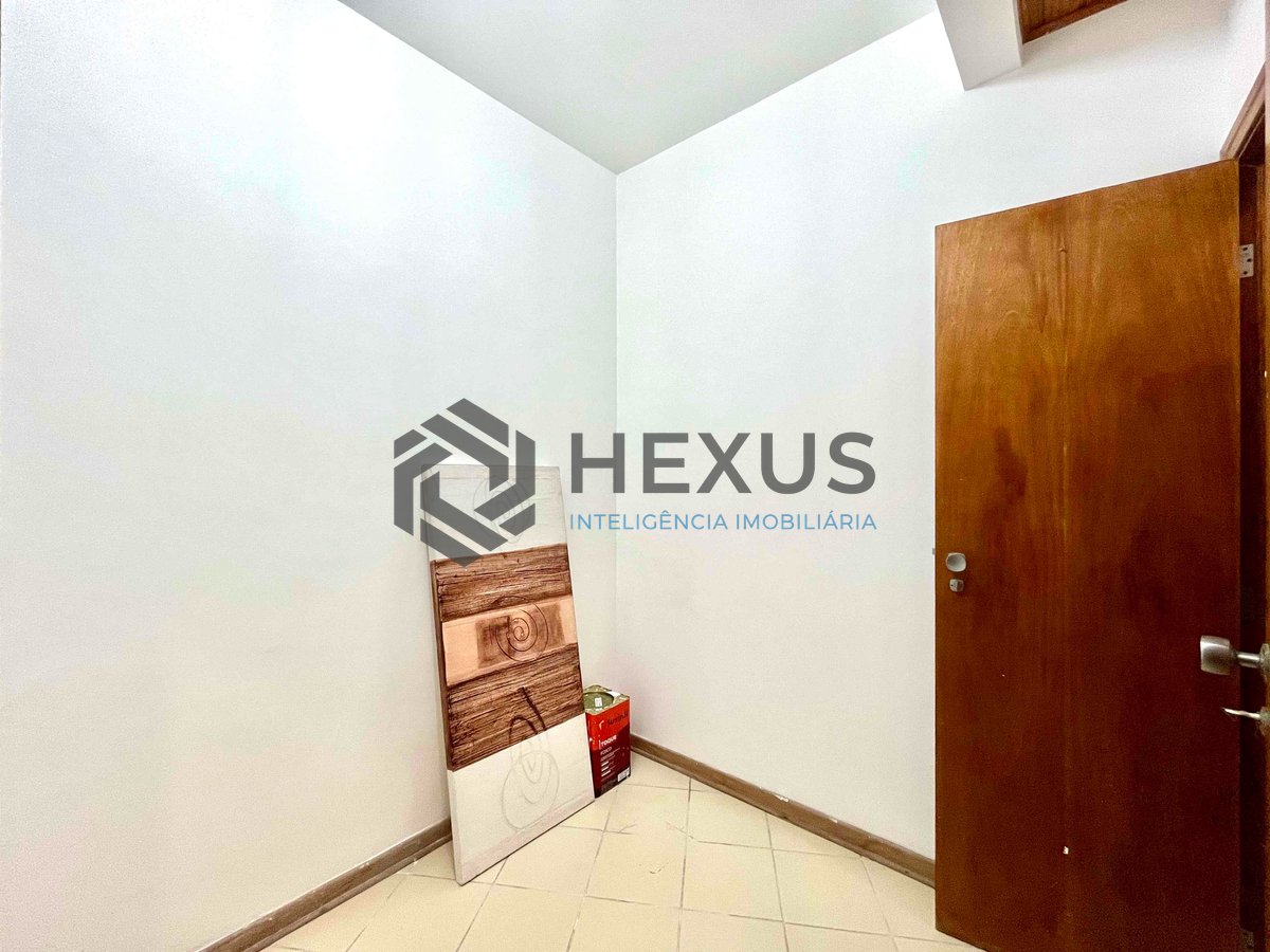 Foto 24 de Apartamento beira mar com varanda e vista mar na Praia das Pitangueiras, Guaruja | Hexus