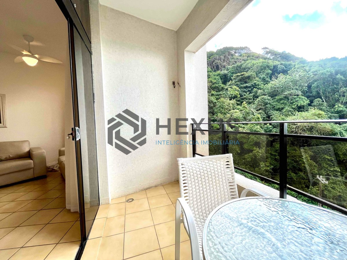 Foto 6 de Apartamento beira mar com varanda e vista mar na Praia das Pitangueiras, Guaruja | Hexus