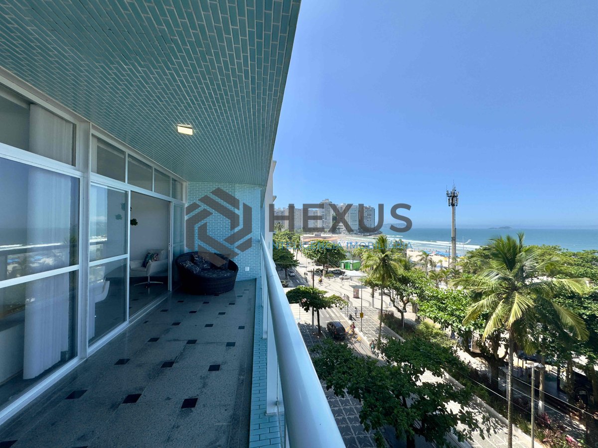 Foto 11 de Apartamento frente mar com varanda e vista mar na Praia das Pitangueira, Guaruja