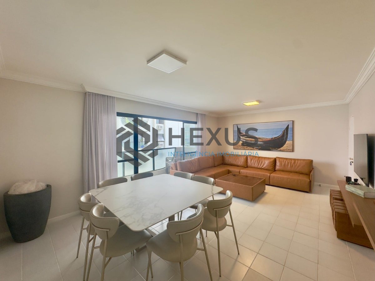 Foto 5 de Apartamento com varanda e lazer na Praia das Pitangueiras, Guaruja