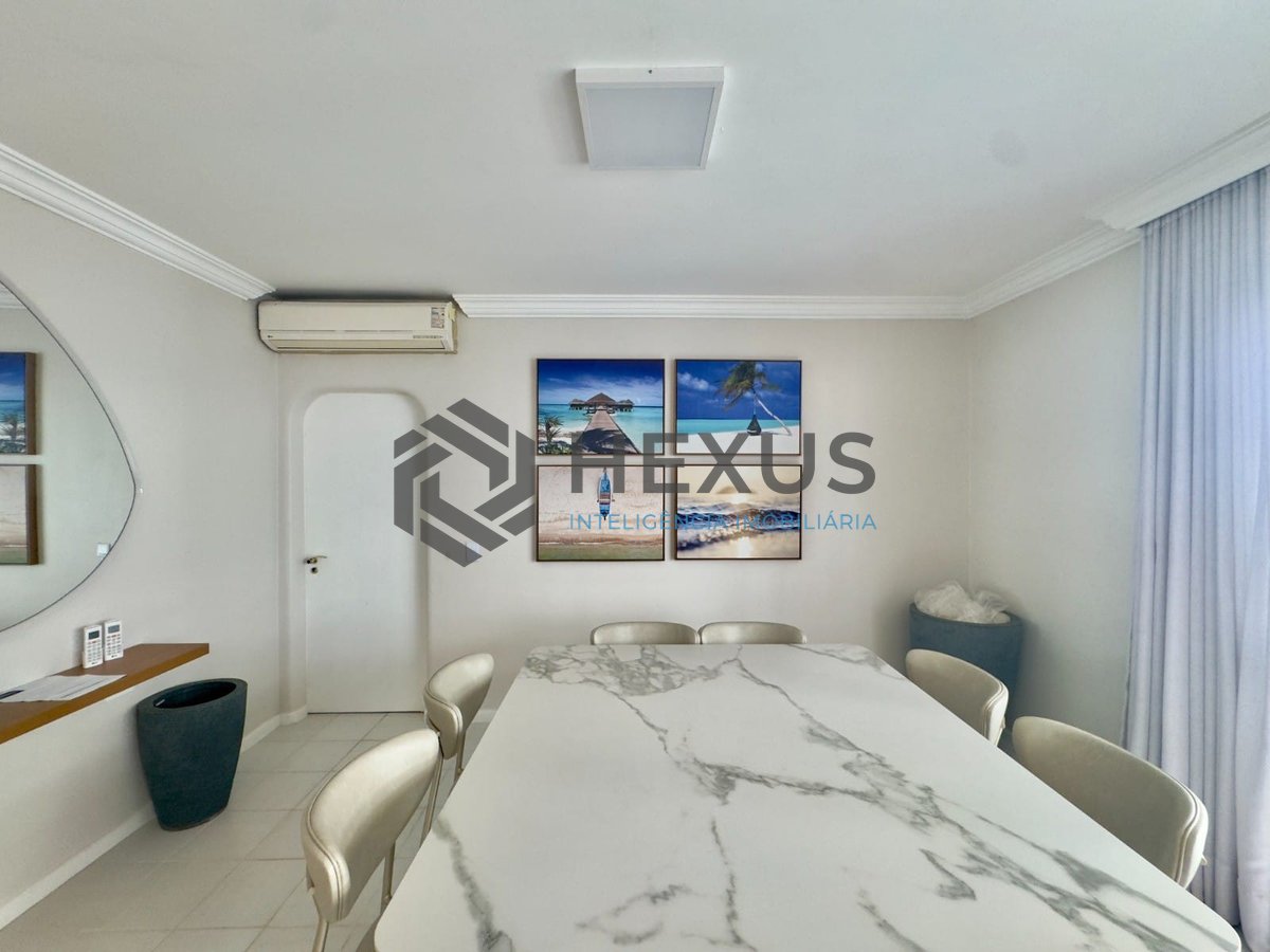 Foto 7 de Apartamento com varanda e lazer na Praia das Pitangueiras, Guaruja