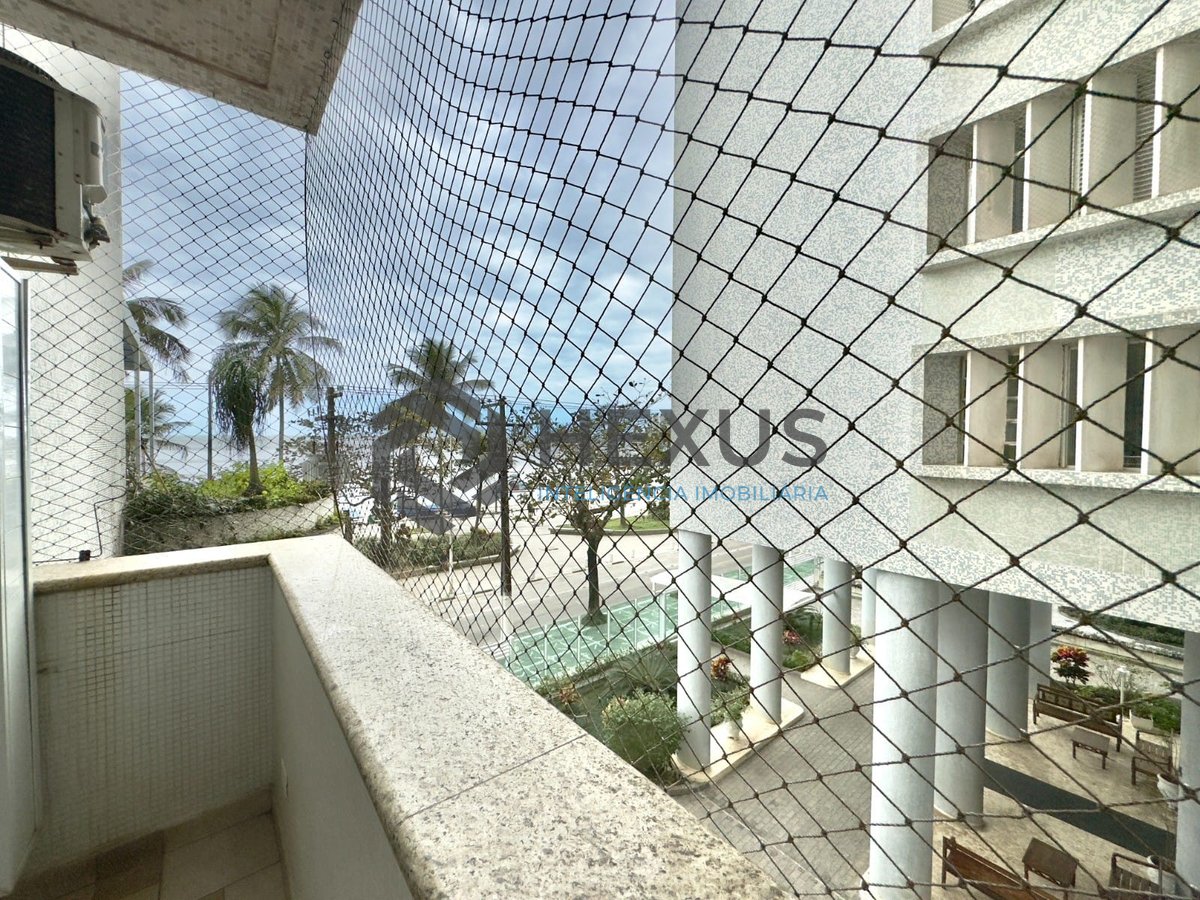 Foto 29 de Apartamento garden frente mar com varanda na Praia das Pitangueiras, Guaruja